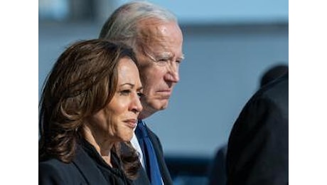 Non sono Biden, Harris tra lealtà e distanza a un mese da elezioni Usa