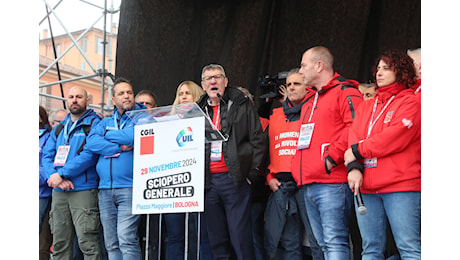 Landini (Cgil): non si possono ignorare 500mila persone in piazza. Il governo convochi un tavolo sulla manovra