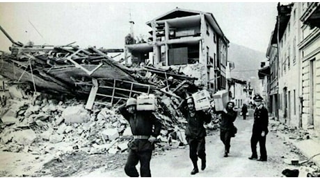 Terremoto Irpinia, 44 anni fa la tragedia con 2.914 morti: «Rassegnati? Siamo rimasti in pochi»