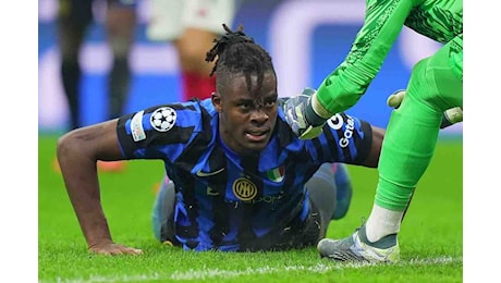 Bisseck mura l’Arsenal e ingolosisce la Premier: 40 milioni per strapparlo all’Inter