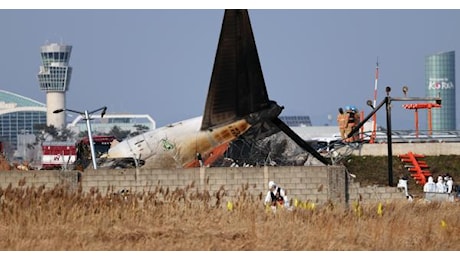 Corea Sud: bilancio morti dello schianto aereo sale a 120