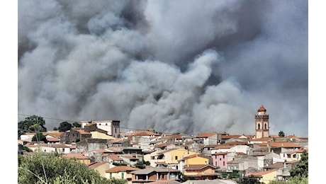 Riprende incendio a Paulilatino, in Sardegna