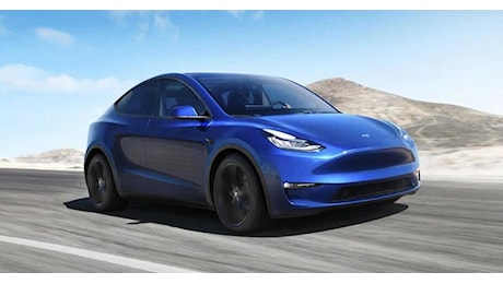 Tesla: un anno di ricariche gratis ai Supercharger per i nuovi clienti di Model Y