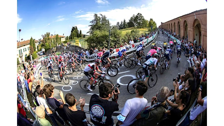 Oggi il Giro dell’Emilia: percorso, favoriti e dove vederlo in TV