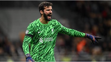 Alisson applaude il Bologna: Squadra forte e difficile, noi fortunati ad avere Salah