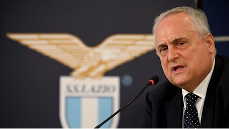 Lotito show: Lazio senza prime donne. Su Greenwood dico no ai mercenari. Obiettivi? Le altre squadre parlano e poi...