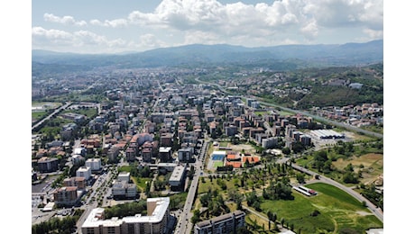 Grande Cosenza, Coordinamento nazionale fusioni: «Punita l’arroganza del potere, Occhiuto ha fallito»