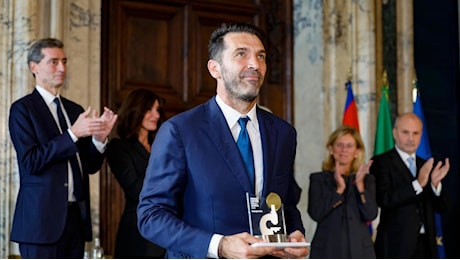 Gianluigi Buffon ambasciatore Airc: “Un premio che vale più di tutte le parate che ho fatto in carriera”