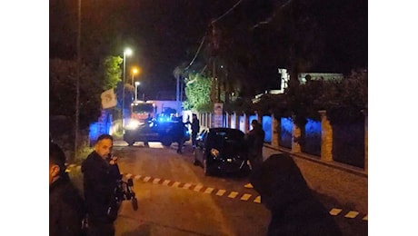 Taranto, insegnante trovata morta a Leporano, ferite da arma da taglio