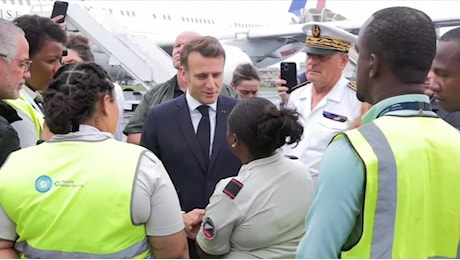 Mayotte: il presidente Macron arriva nell'arcipelago devastato dal ciclone