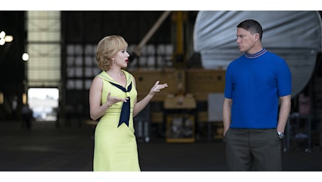 Fly Me to the Moon, Channing Tatum ha scherzato sula parrucca di Scarlett Johansson sul set: “Sembrava avesse un procione morto in testa!”