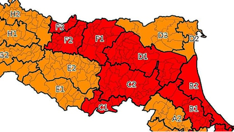 Maltempo, è allerta rossa. Rischio di piene dei fiumi. Scuole chiuse a Imola