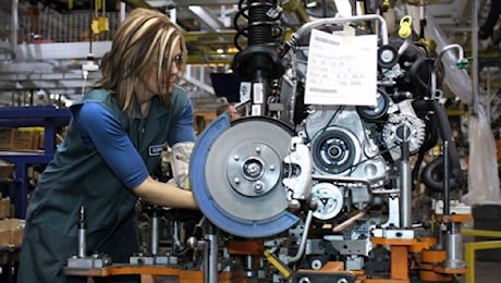 Industria, Istat: ad agosto produzione +0,1% mese, -3,2% su anno