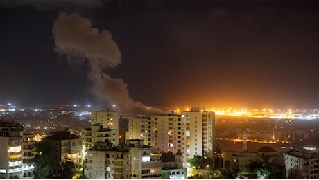 Tregua in Libano, accordo fatto per la tv pubblica israeliana. Ma gli attacchi non si fermano