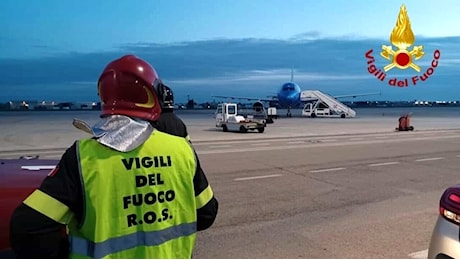 Odore di bruciato a bordo: atterraggio d'emergenza per un Airbus a Linate