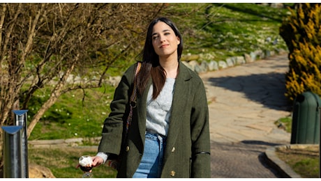 Un posto al sole, le anticipazioni di giovedì 17 aprile: Valeria compie un passo falso