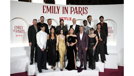 Emily in Paris 4, 10 curiosità sulla nuova stagione della serie Netflix- LaPresse