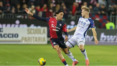 Cagliari-Verona 0-0 al 45’: miracolo di Montipò su Zappa, brivido finale