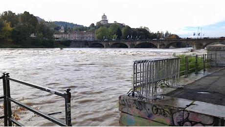 A Torino il Po torna negli argini ma rimane sotto osservazione