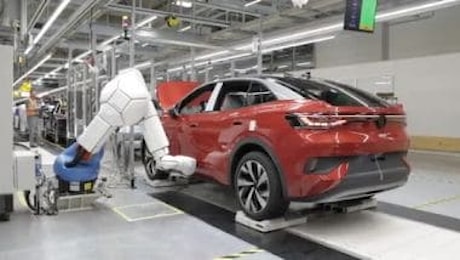 Volkswagen, accordo sindacale evita chiusura stabilimenti in Germania