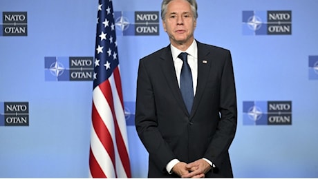 Nato, Antony Blinken incontra Mark Rutte a Bruxelles: Biden aiuterà Kiev fino all'ultimo giorno