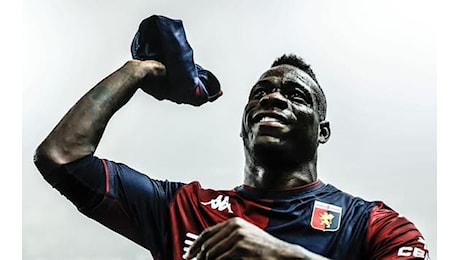 Balotelli, l'esordio in Parma-Genoa: torna in Serie A dopo 1701 giorni. FOTO