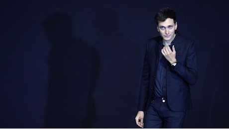 Hedi Slimane lascia Celine. Sarà il nuovo direttore creativo di Chanel?