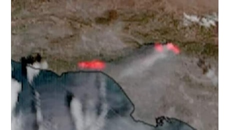 I devastanti incendi di Los Angeles visti dal satellite: le immagini