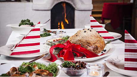 Natale, circa 500mila tonnellate di cibo finiranno nella spazzatura: i consigli contro gli sprechi