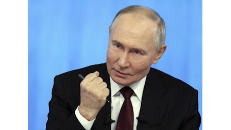 Putin vuole ridisegnare l'ordine mondiale con Trump: il rapporto sui due maschi alfa