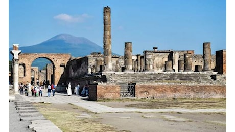 Una giornata particolare, Aldo Cazzullo fa il boom di ascolti con Pompei