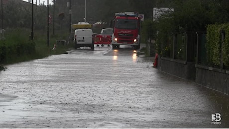 Cronaca Maltempo, strade allagate al confine tra Toscana e Liguria: video