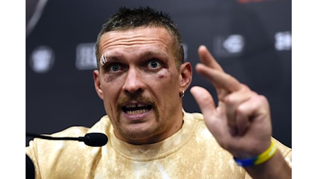 Oleksandr Usyk si gode il successo: “Fury una brava persona, mi ha reso migliore. Ora stacco il cellulare”