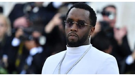 P. Diddy, le accuse di abusi sessuali e la paura di avvelenamento: cosa mangia in carcere