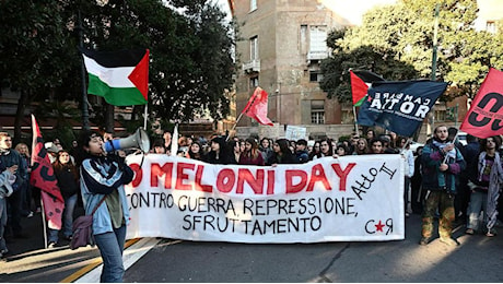 Italia, studenti in piazza per il “No Meloni day”