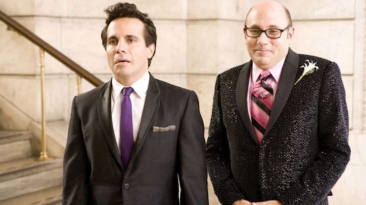 And Just Like That 3: Mario Cantone rivela il suo desiderio di più scene di nudo e il fascino da sex symbol a 65 anni - SofiaOggi.com And Just Like That 3: Mario Cantone rivela il suo desiderio di più scene di nudo e il fascino da sex symbol a 65 anni - SofiaOggi.com