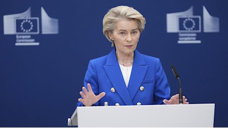 Von der Leyen attacca la Russia: È una minaccia per tutta l'Europa. Basta gas e petrolio di Mosca