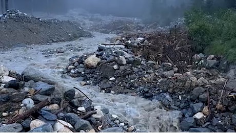 Esonda il Caffaro, isolata la piana del Gaver