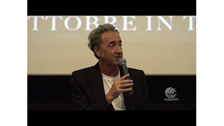 Paolo Sorrentino presenta Parthenope a Bari: La verità è imbarazzante e la felicità si paga - VIDEO