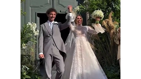 CHIVASSO - Pecco Bagnaia e Domizia Castagnini sposi: matrimonio da favola per il campione della Moto Gp - FOTO