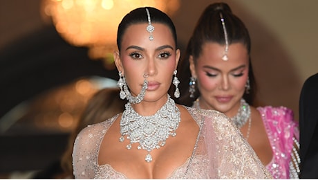 Kim Kardashian, questa volta i diamanti sono troppi anche per lei