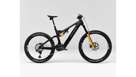 Bici elettriche, ecco la nuova eMTB di Polestar. Caratteristiche e prezzo