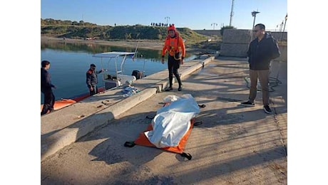 Tragedia al Porto di Catanzaro: Ritrovato il corpo di un uomo senza vita, indagini in corso