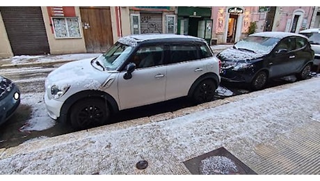 Grandinata a Bari, la Polizia Locale invita alla massima attenzione. Le foto