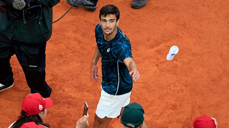 Lorenzo Musetti in finale a Montecarlo: dove e quando vedere l'incontro del tennista azzurro - Vanity Fair Italia Lorenzo Musetti in finale a Montecarlo: dove e quando vedere l'incontro del tennista azzurro - Vanity Fair Italia