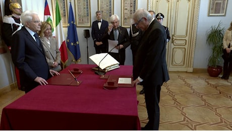 Governo: Foti ha giurato da ministro nelle mani di Mattarella, presente la premier Meloni