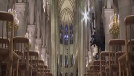 Parigi, Notre Dame: dentro la cattedrale restaurata