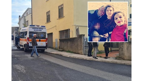 Strage di Nuoro, l'omicida si è accanito sulla moglie. Effettuata l'autopsia sui corpi dell'assassino, della figlia e del vicino