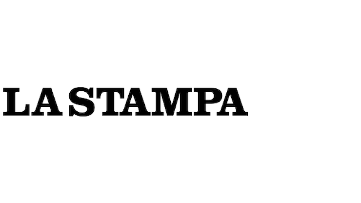 Abbiategrasso, 21enne accoltellato per strada: è in fin di vita - La Stampa