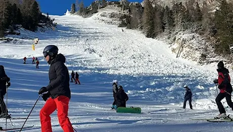 Cortina, causano valanga per recuperare un bastoncino. La polizia denuncia due sciatori